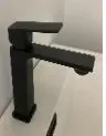 Grifo para lavamanos con desagüe de pulsión